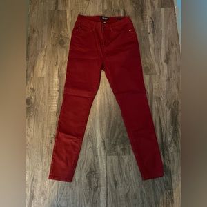Size 9 Judy Blue maroon pants